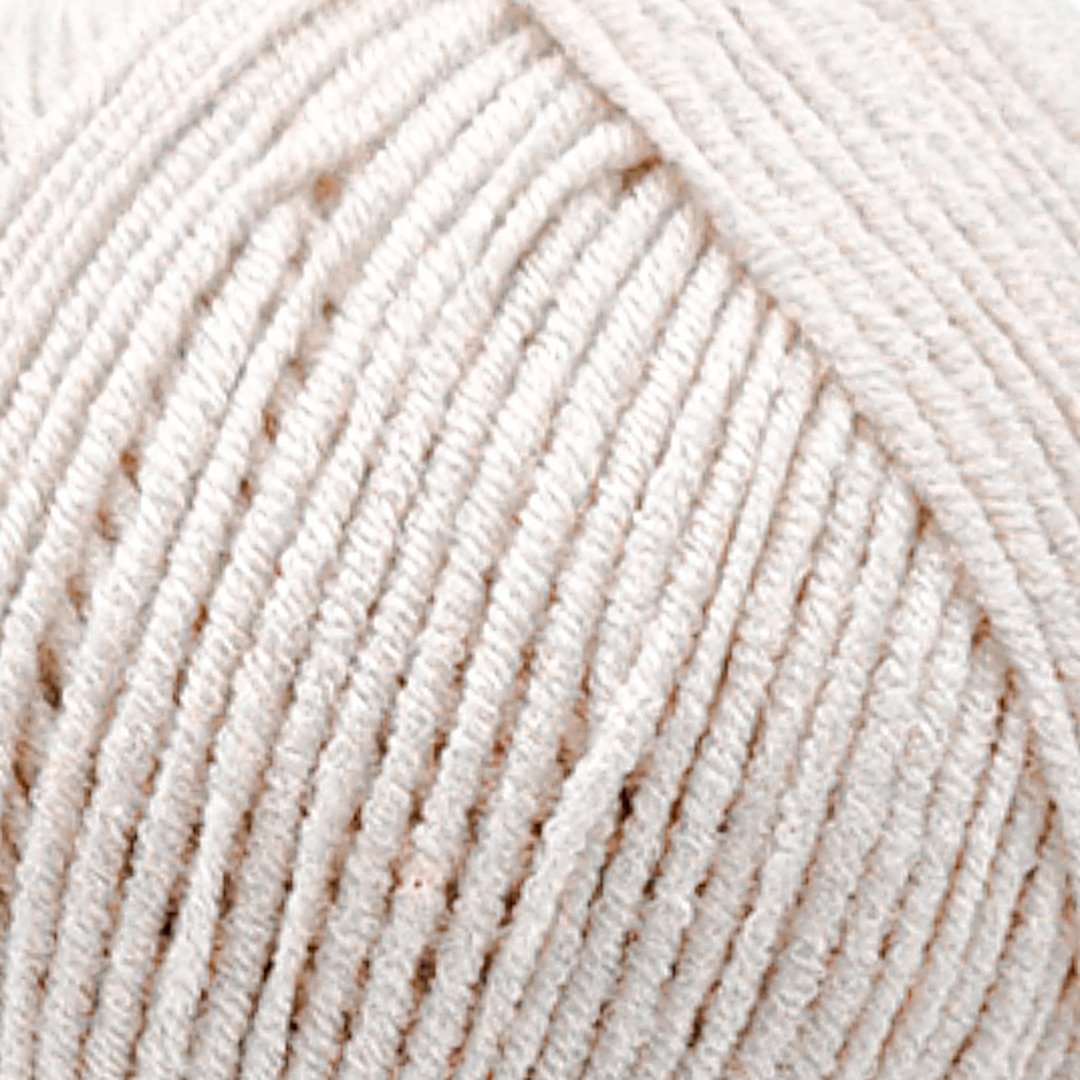 Cotton Life 1066 - Ecru yarn close up | Estako Yarns