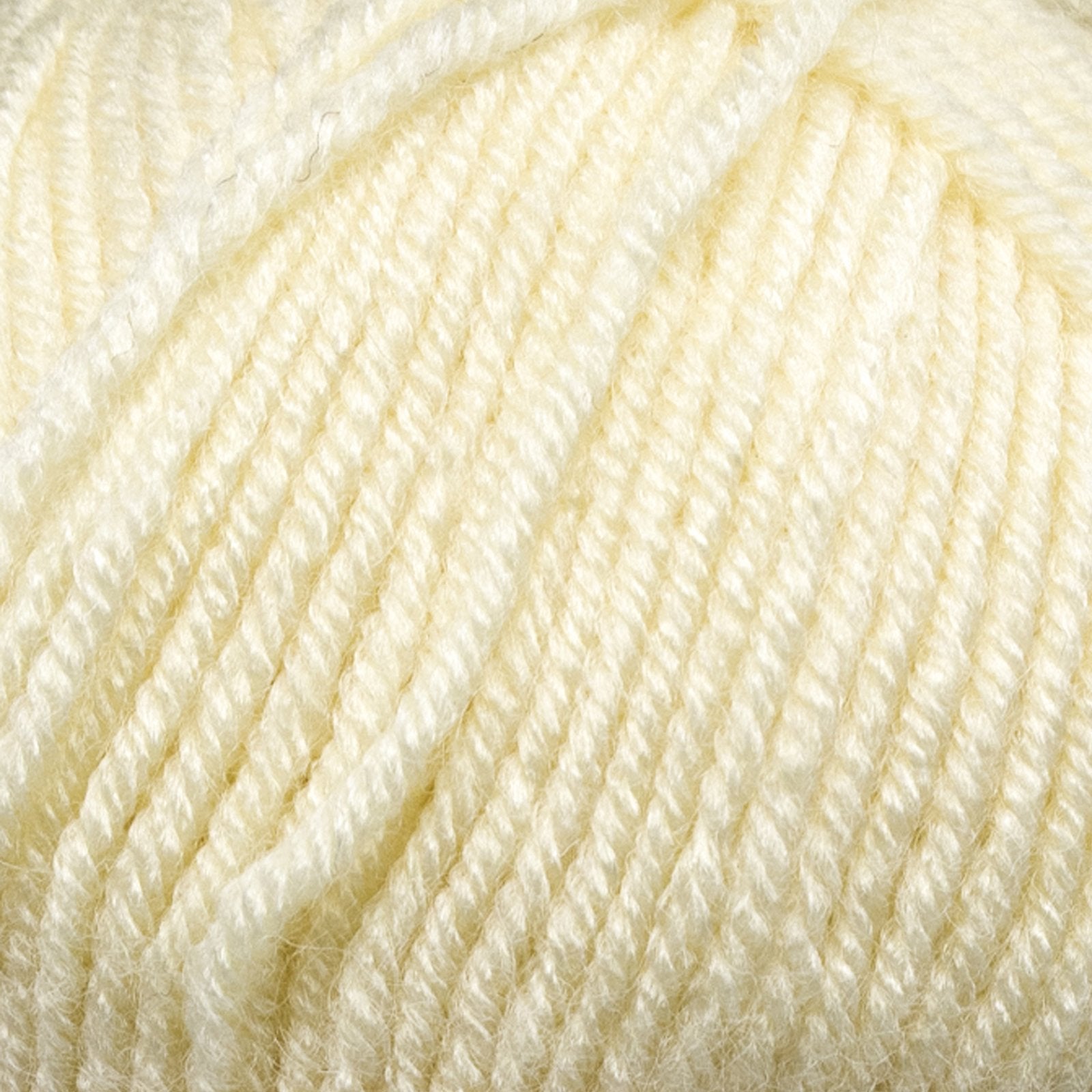 Star-DK 30299 - Cream yarn close up | Estako Yarns