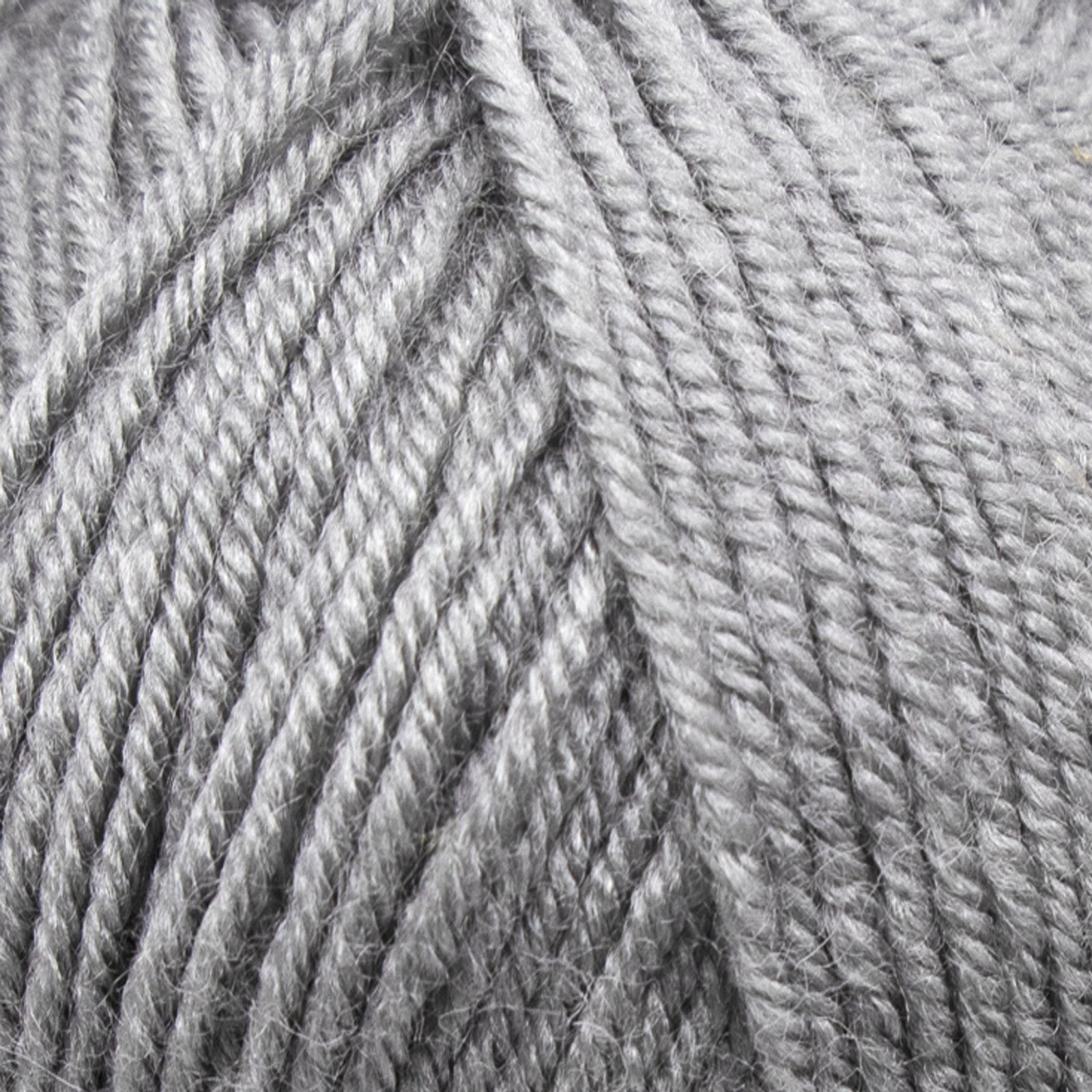 Star-DK 30974 - Light Grey yarn close up | Estako Yarns