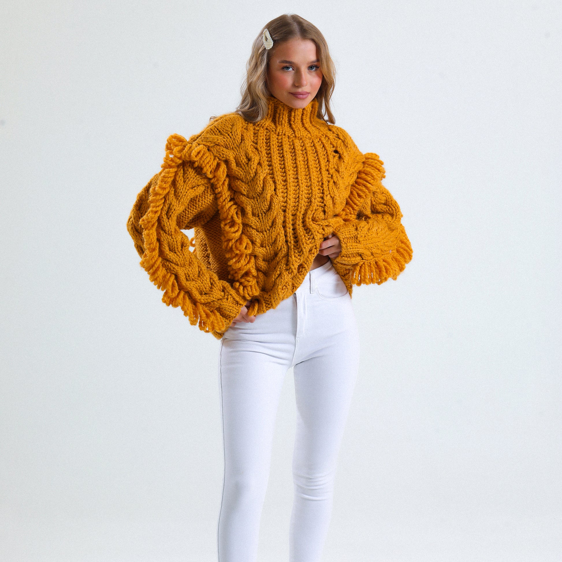 Cozy super bulky wool-blend yarn — Estako Yarns